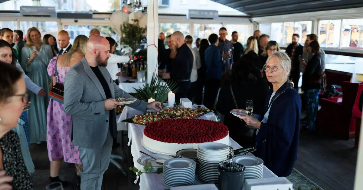 How to Effectively Network in the Legal Profession