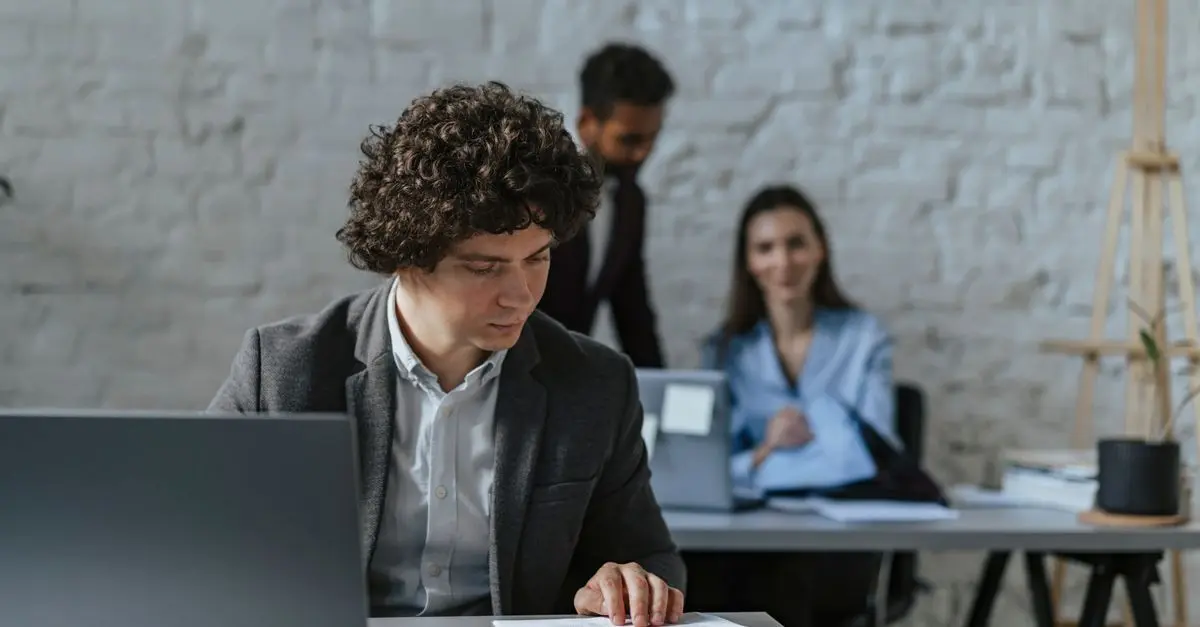 What to Expect From Your First Legal Job
